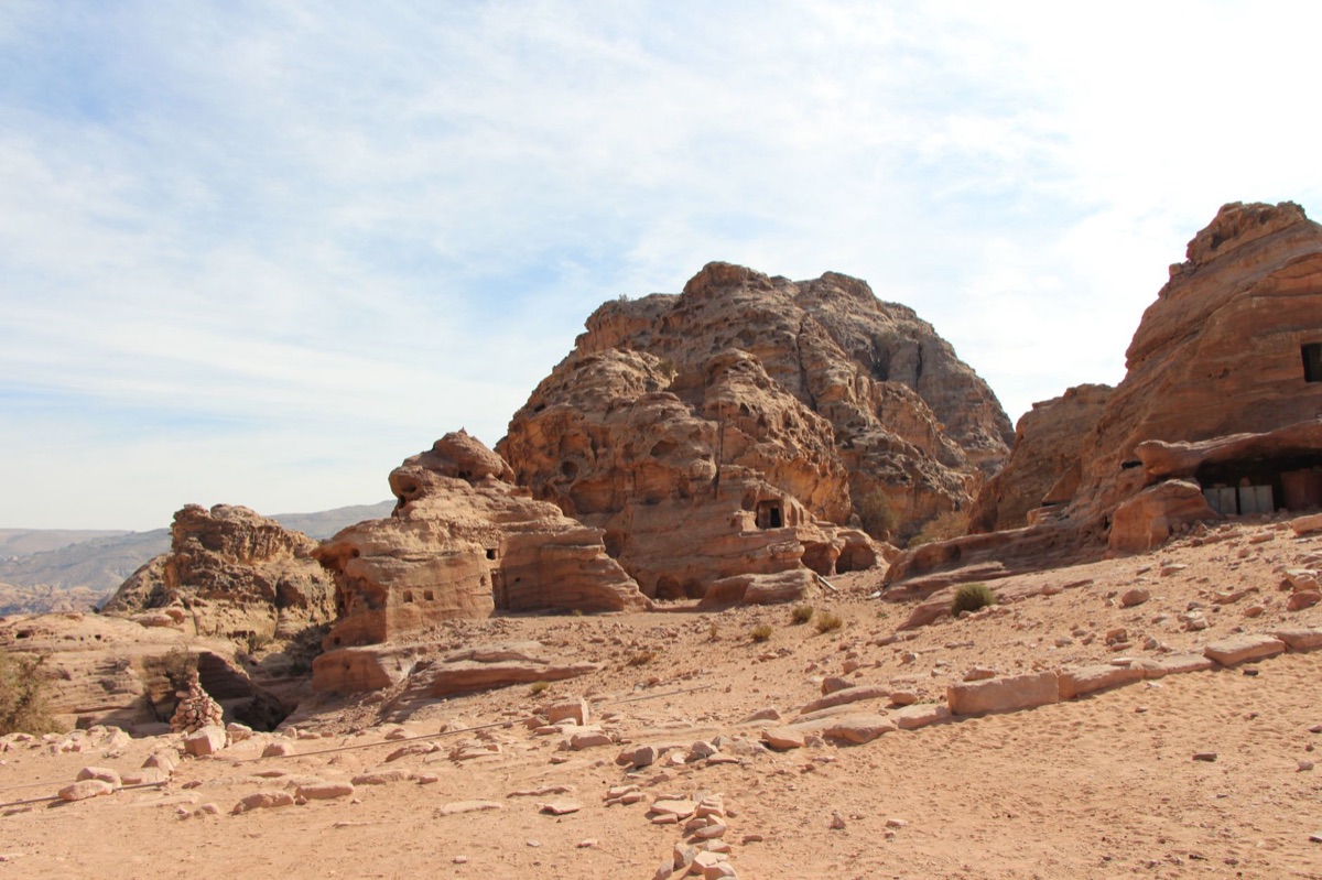 Formações rochosas próximas a Petra